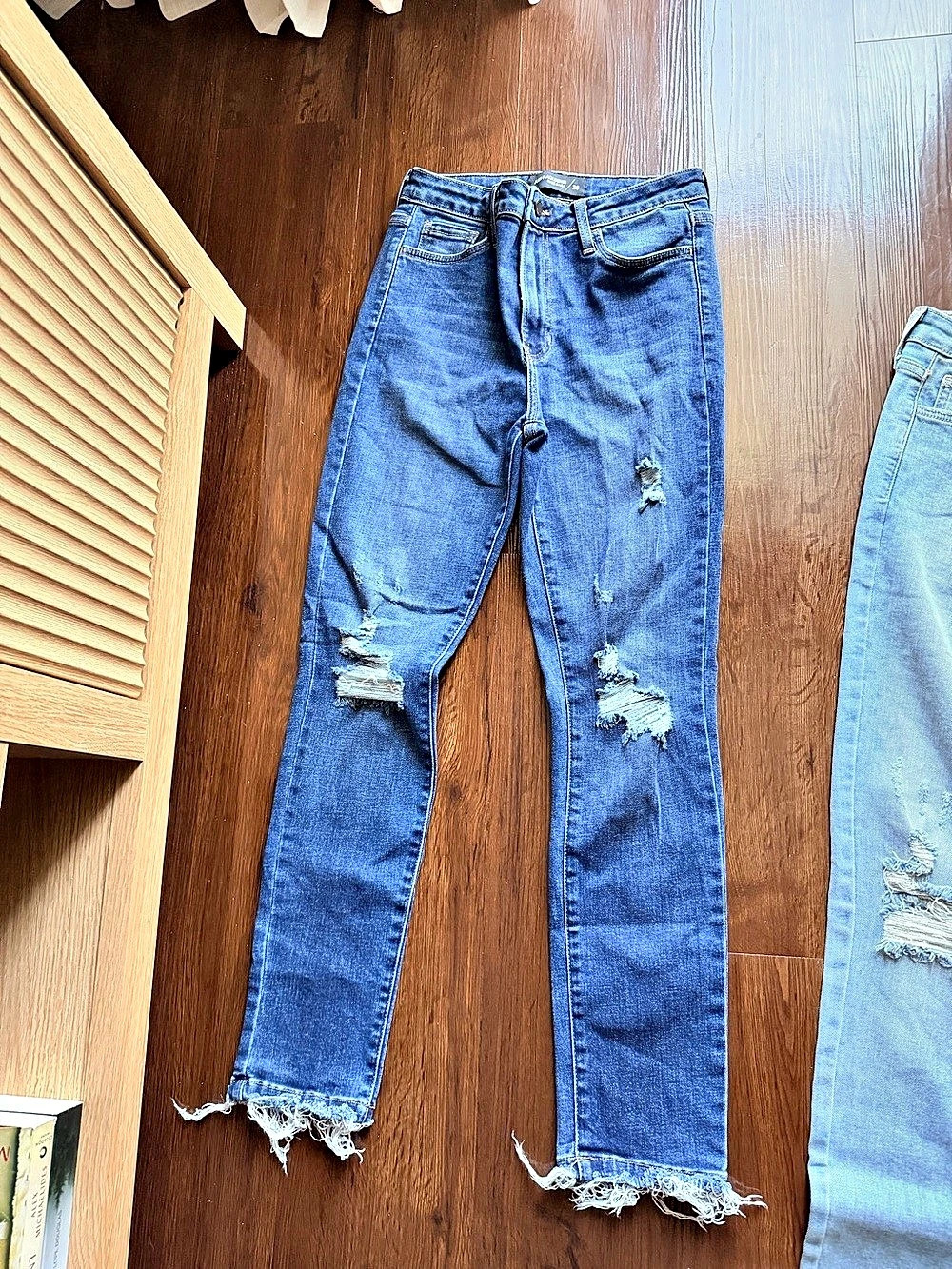 Just Black Denim Black Denim Distressed Skinny Jeans Blue Waist 28